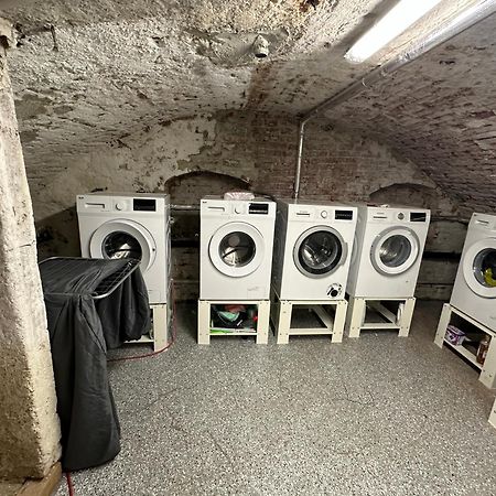Moderne Wohnung Im Zentrum Der Altstadt - Altbau Flair, Wlan Ingolstadt Esterno foto